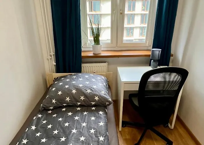 In - C116-118 * Varşova